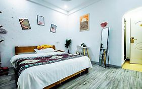 Lumingju Homestay